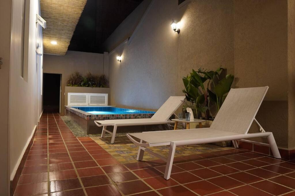 Вілла Nueva En San Antonio Cali, La Casa De Tona Екстер'єр фото